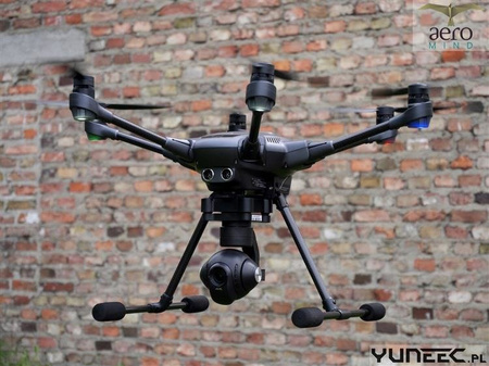 Yuneec Typhoon H Pro z Intel® RealSense™